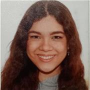 Soy una persona amable y paciente a la hora de explicar, así como con un buen nivel de comunicación. Así como me gustaría trabajar con el ámbito de la ESO o primaria especialmente .